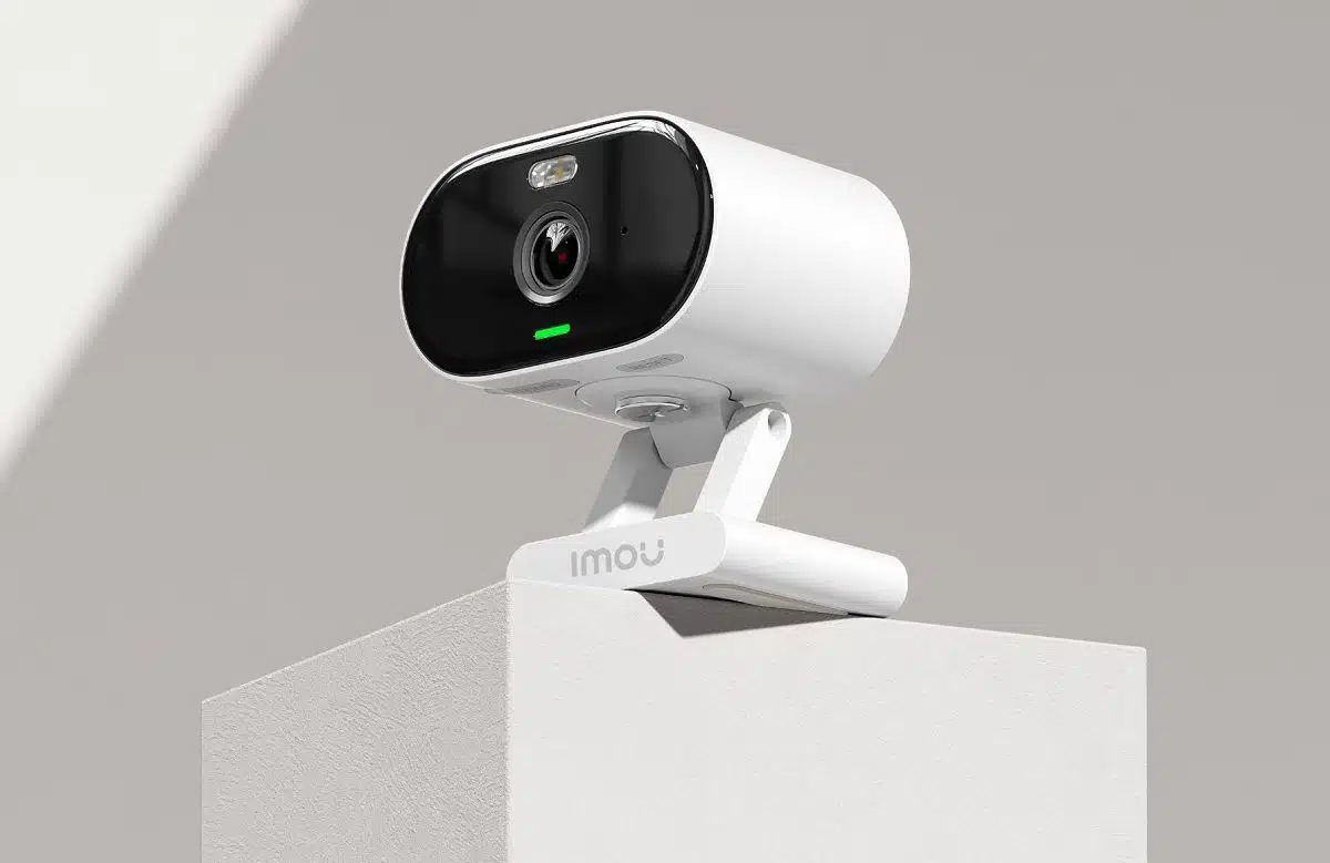 img data-src=”https://maxsmart.vn/wp-content/uploads/2024/07/1-4-1024x665.jpg” alt=”Camera Wifi IMOU IPC-C22FP-C (VERSA) có thiết kế đẹp mắt, phù hợp với mọi phong cách nội thất”