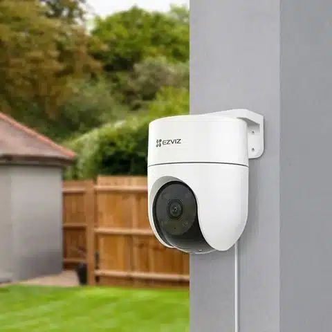 img src=”https://maxsmart.vn/wp-content/uploads/2024/07/1-4.webp” alt=” EZVIZ H8C là mẫu camera Wifi quay quét ngoài trời mới nhất từ Ezviz”