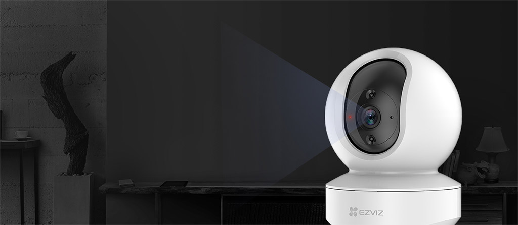 img src=”https://maxsmart.vn/wp-content/uploads/2024/07/5-1.jpg” alt=”Camera Ezviz TY1 2MP có đèn LED hồng ngoại giúp nhìn xa hơn trong bóng tối”