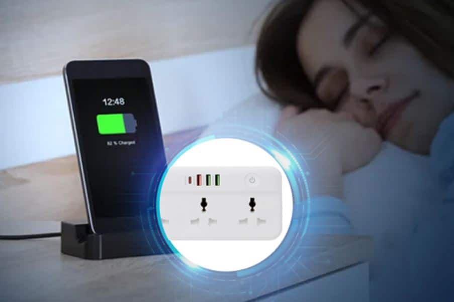 Ổ Cắm WiFi Rạng Đông OC09.WF.USB 5C/10A - Dạng 5 Ổ Ghim, Cổng Sạc USB