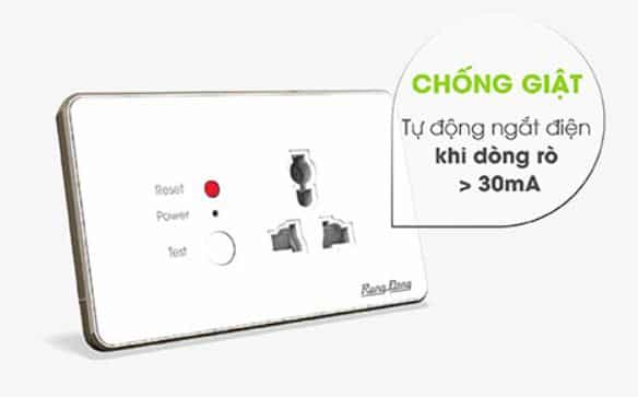 Rạng Đông OCAT01 1C/16A - Ổ Cắm Âm Tường Chống Giật 