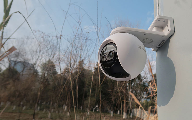 camera xoay 360 ngoài trời